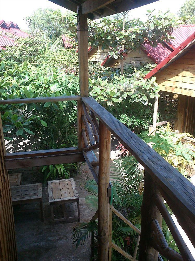 Otres Beach Resort Sihanoukville Exterior photo