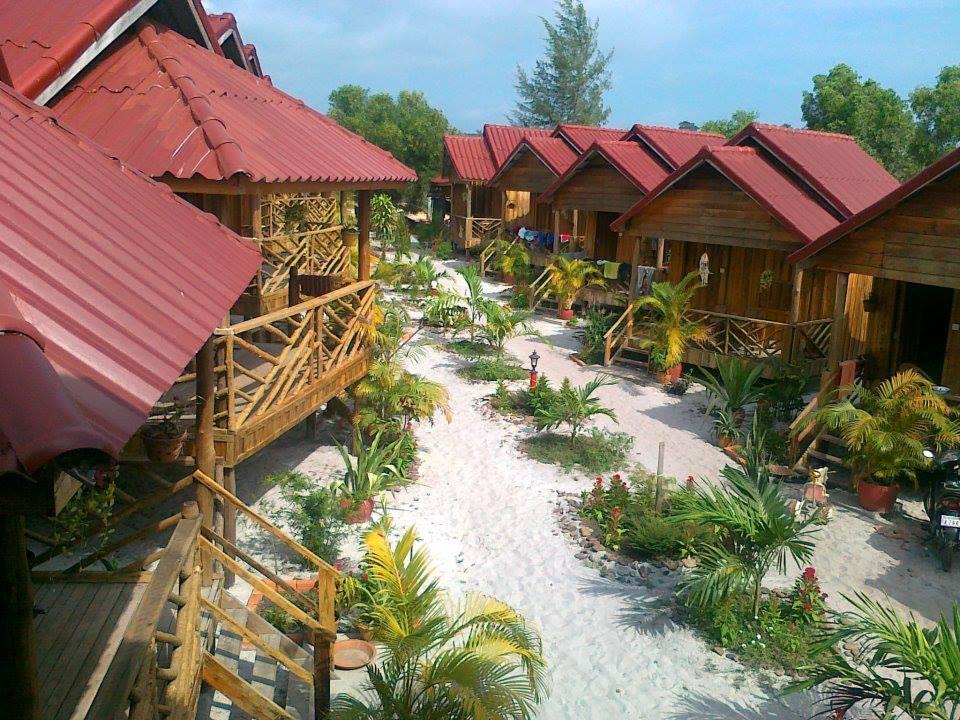 Otres Beach Resort Sihanoukville Exterior photo