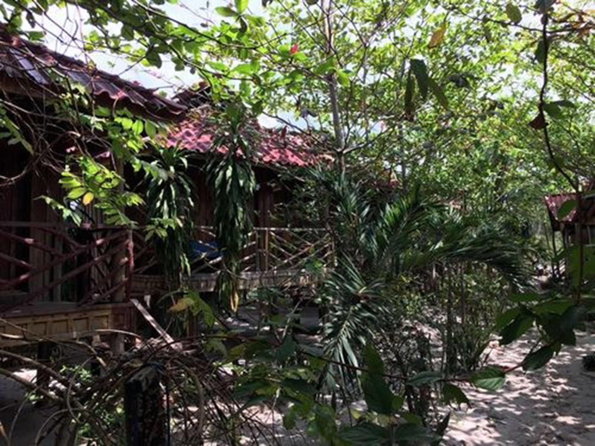 Otres Beach Resort Sihanoukville Exterior photo